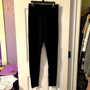 Forever 21 black leggings